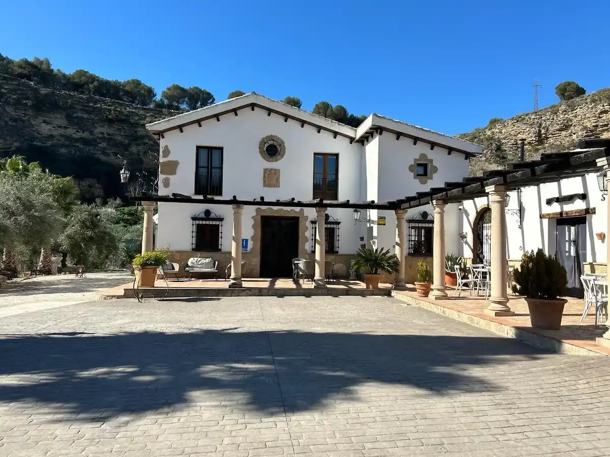 Facade of Hotel Rural La Hacienda de Ronda